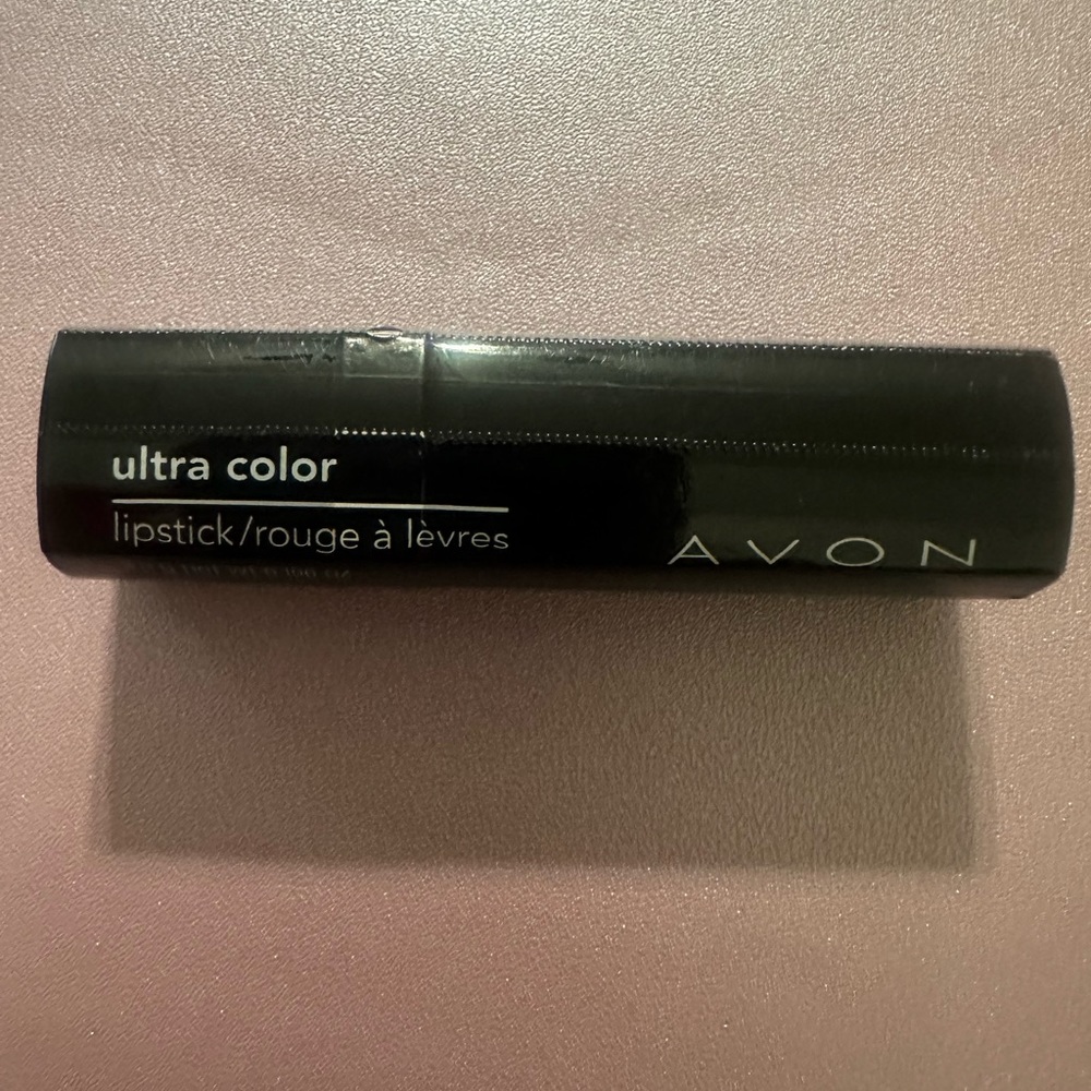 New sealed Avon Ultra Color Lava Love lipstick.